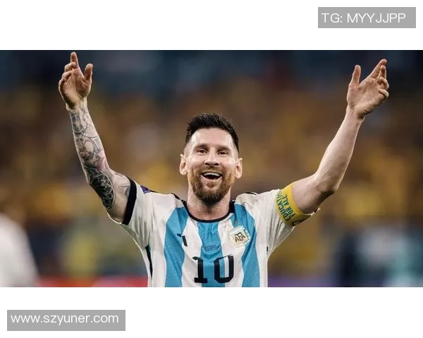 足球明星高清壁纸4K全屏展示，尽享赛场风采与炫目细节